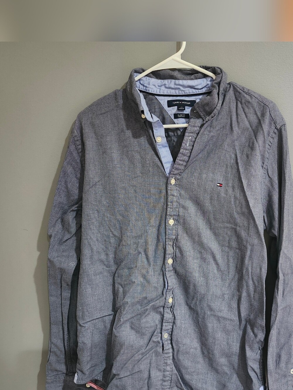 Tommy Hilfiger Men's Chambray Button-Down Shirt in Blue-Gray Slim Fit Size Large